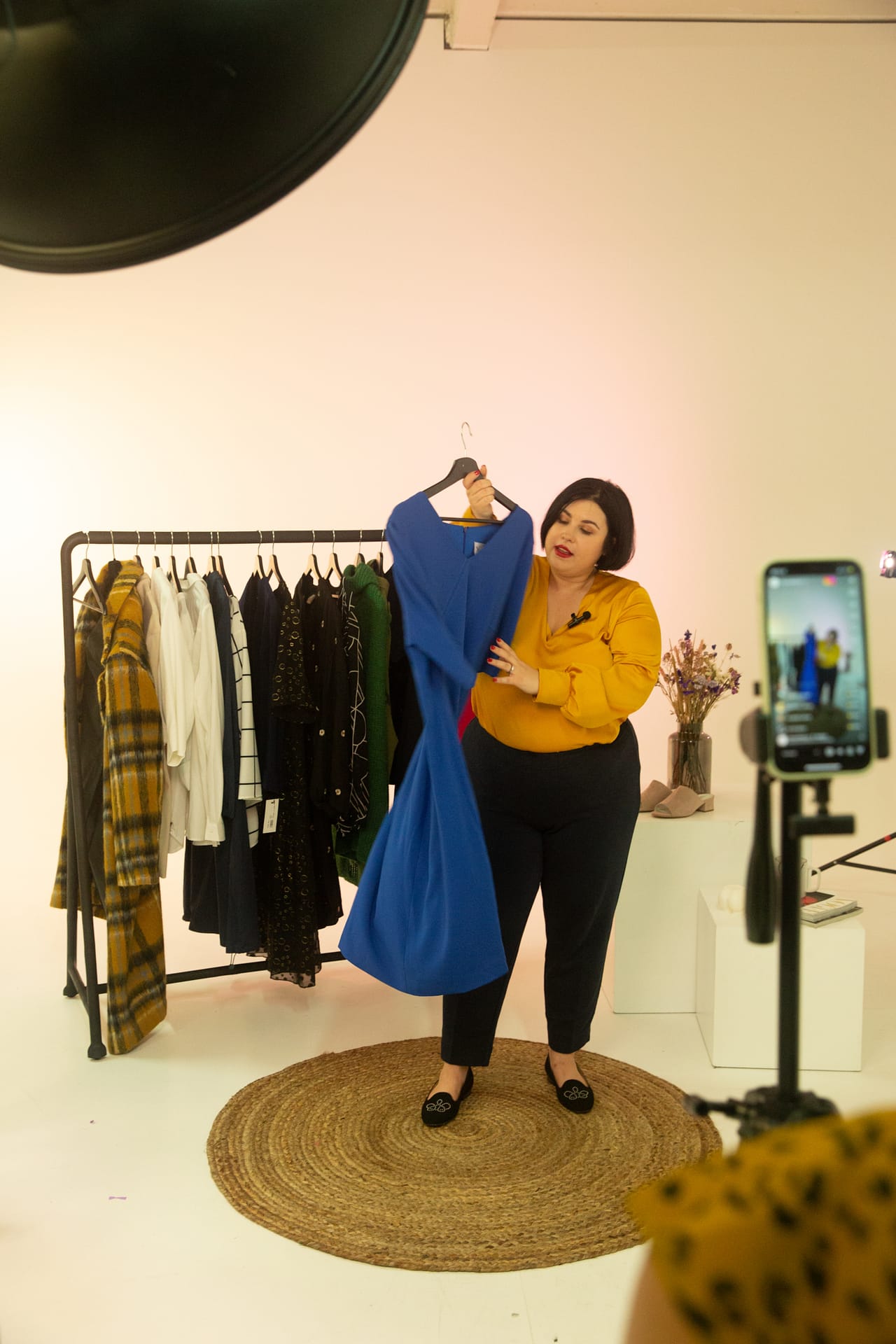 Why Plus Size Women Need a Personal Shopper